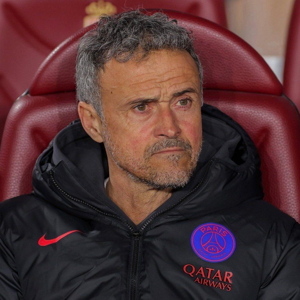 欧洲转会新闻汇总！★下一位！恩里克将拒绝曼联的邀请，选择与巴黎完成续约，曼联