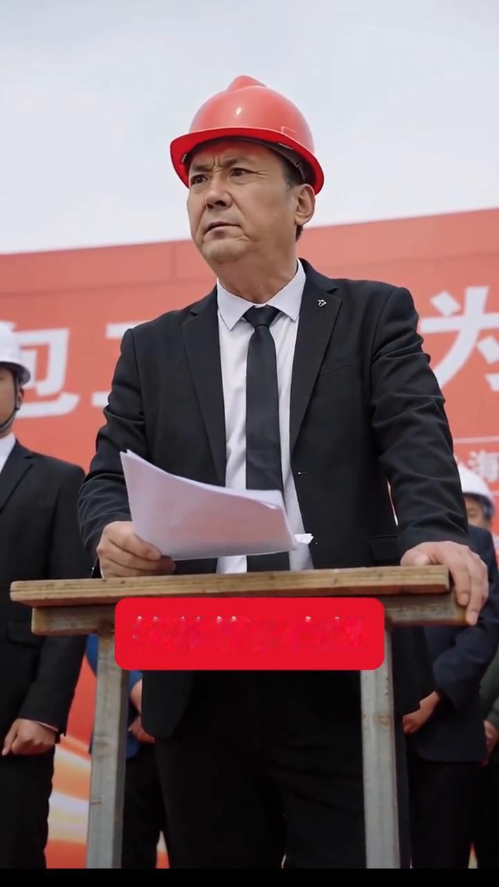 远离工程，保住小命。在现在的工程圈，进场就是填坑，接单等于自埋。你图人家那点利