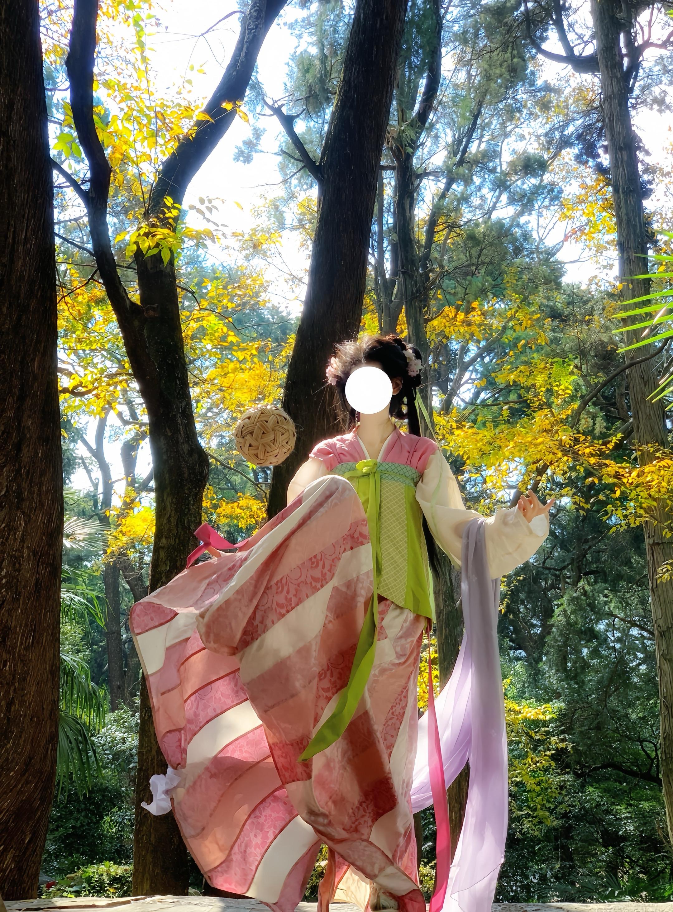 岁岁常欢愉，年年皆胜意。