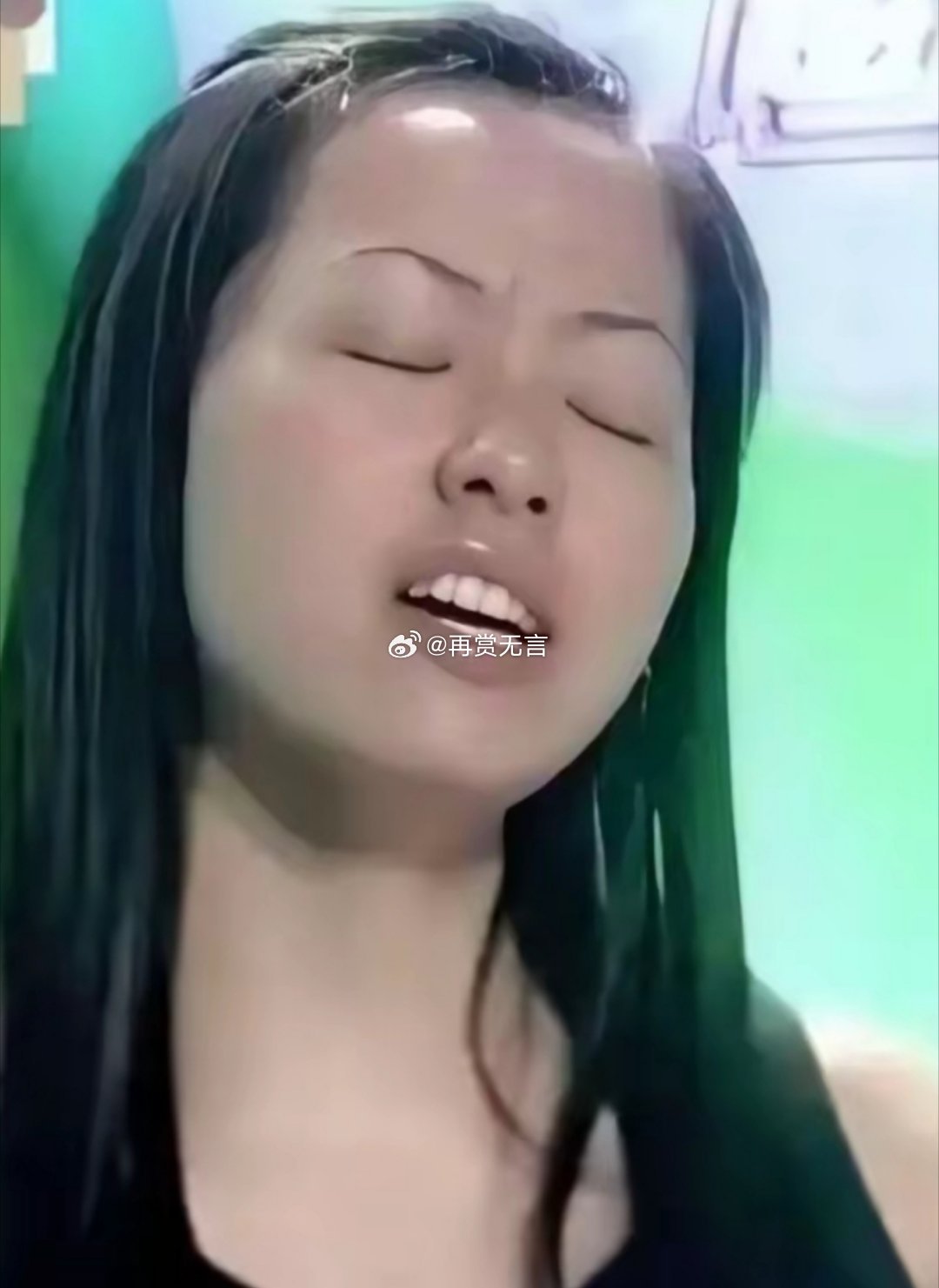 人红之前，穿的是衣服；人红之后，穿的是气场。