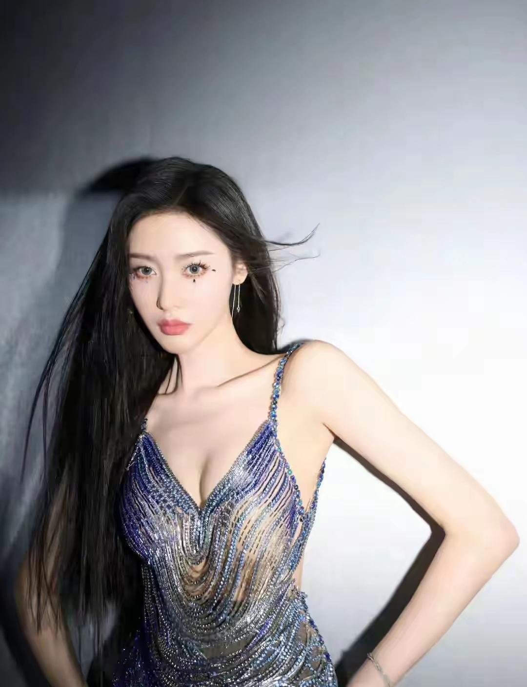 张天爱，性感写真，太美了
