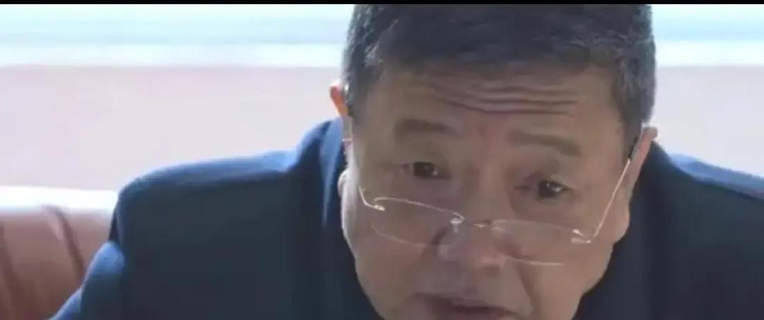 老戏骨秦焰突然就走了，从发病到离世，前后也就一个礼拜，让人有点反应不过来官方