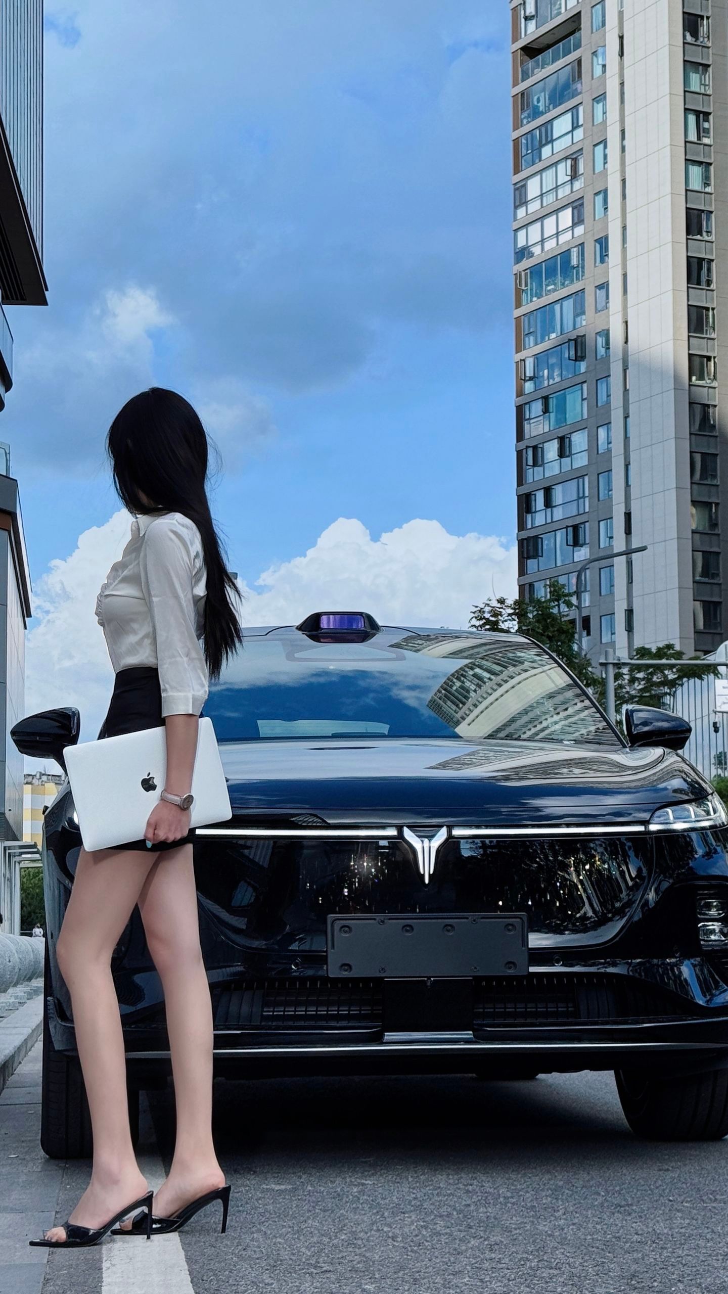 你会让秘书开车吗