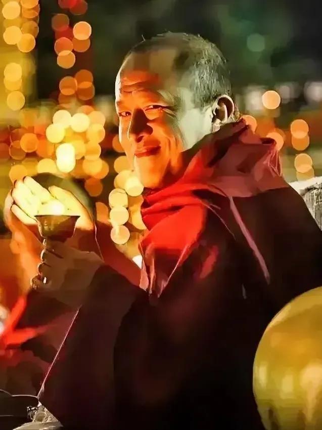 宗萨仁波切：“我用真心待你，但不执着于你。活在缘分中，而非关系里。一切世间