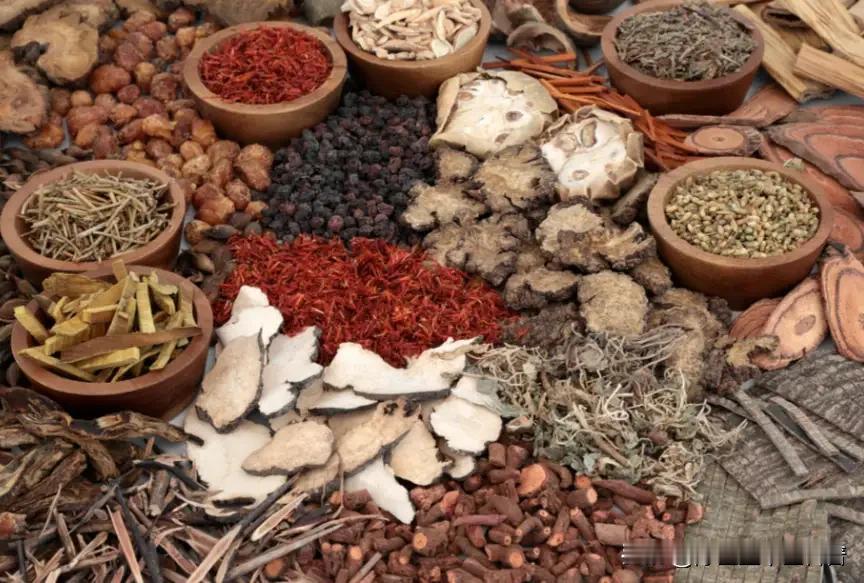 老中医经验之谈——中药配伍精要，临床实操和药书讲的大不同，这些门道要吃透大