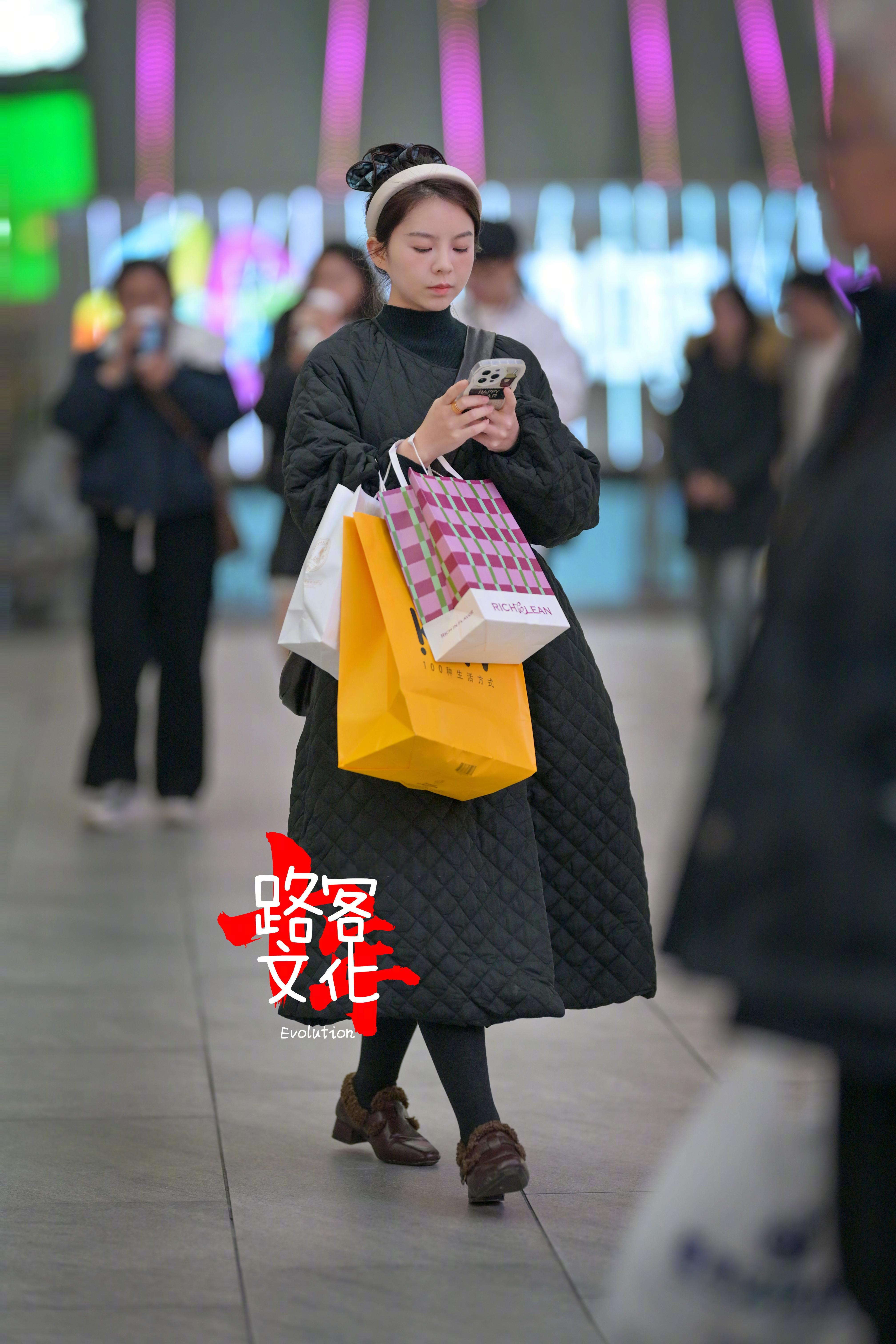 这一套看着低调又保暖还挺舒服