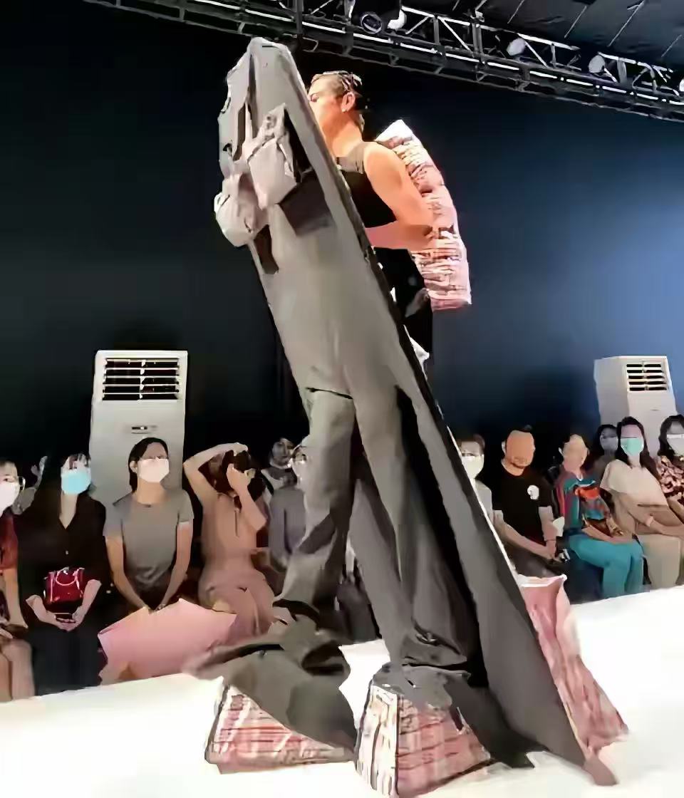 我想知道设计师的灵感来源于哪里？