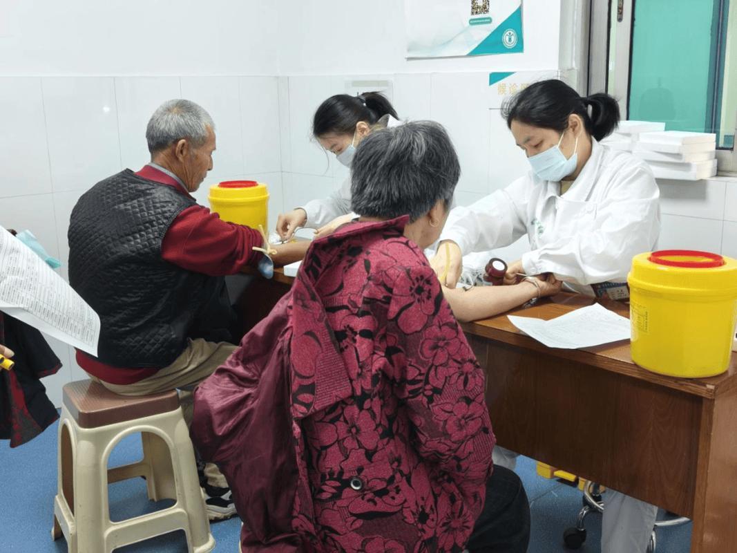 医生：体检报告这4项正常，心脏基本就没事了！许多人还不知道每年体检完一堆数据