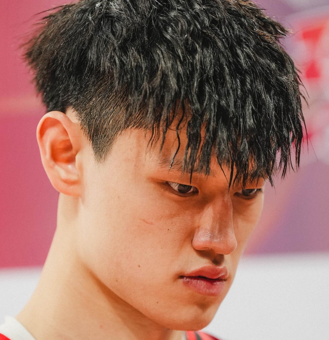 曾凡博与北汽续约谈判目前陷入僵局，从许利民指导处可知，北汽开出B