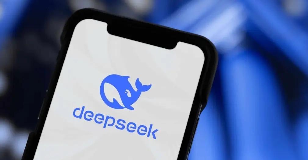 梁文峰确实很高明，DeepSeek的相关数据出来了。DeepSeek今年前7