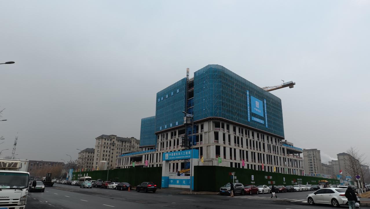 甘井子十四五规划的6个医疗卫生项目，目前5个已完成或在建。第一，提升甘井子区