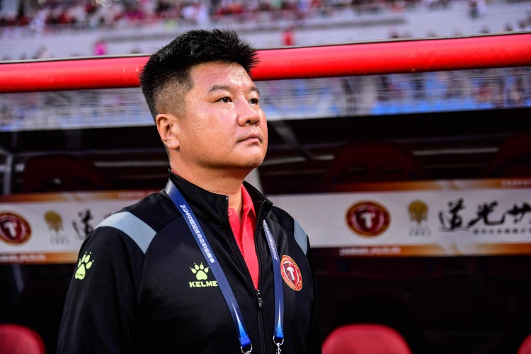 李金羽: 引进外援时先让看沈阳航拍视频;我不怎么灌输复杂技战术