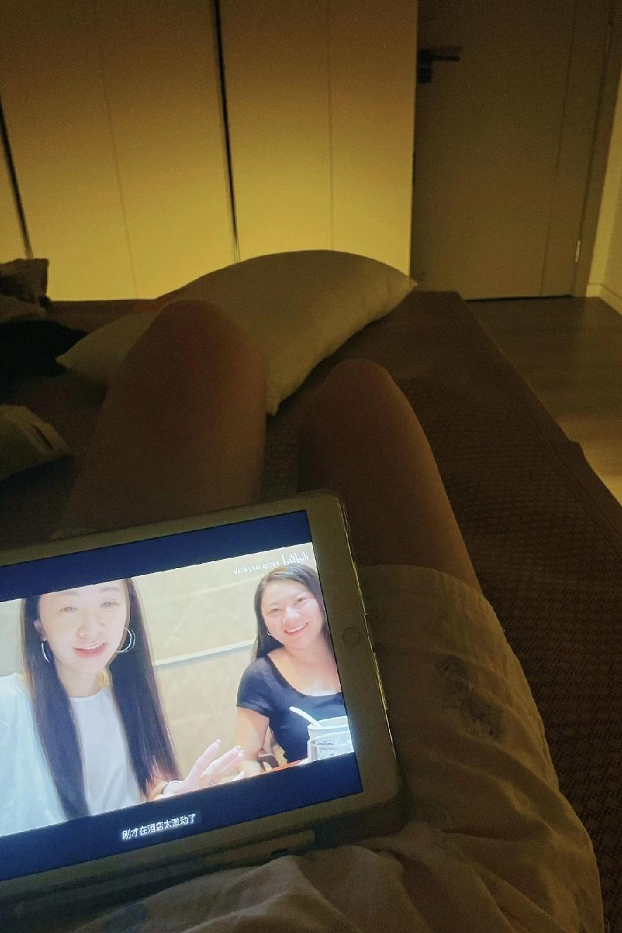 男人和女人真的不一样！昨天晚上我老公从南方打工回来时，开车开了十来个小时，胡子