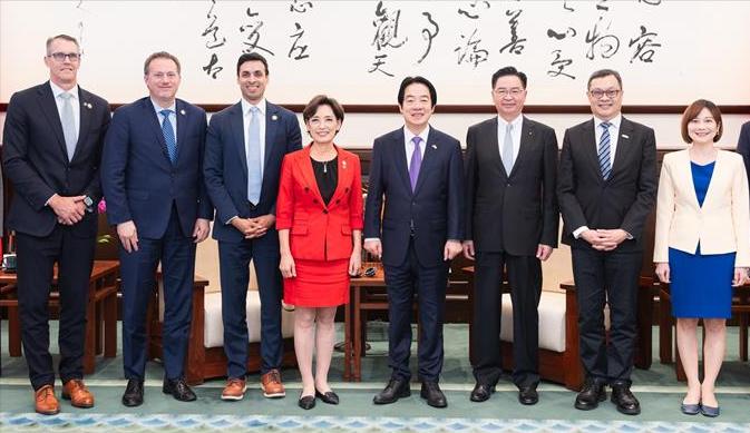 台媒报道，赖清德昨天（7月31日）在接见美国众议院外交委员会“亚太小组”主席金映