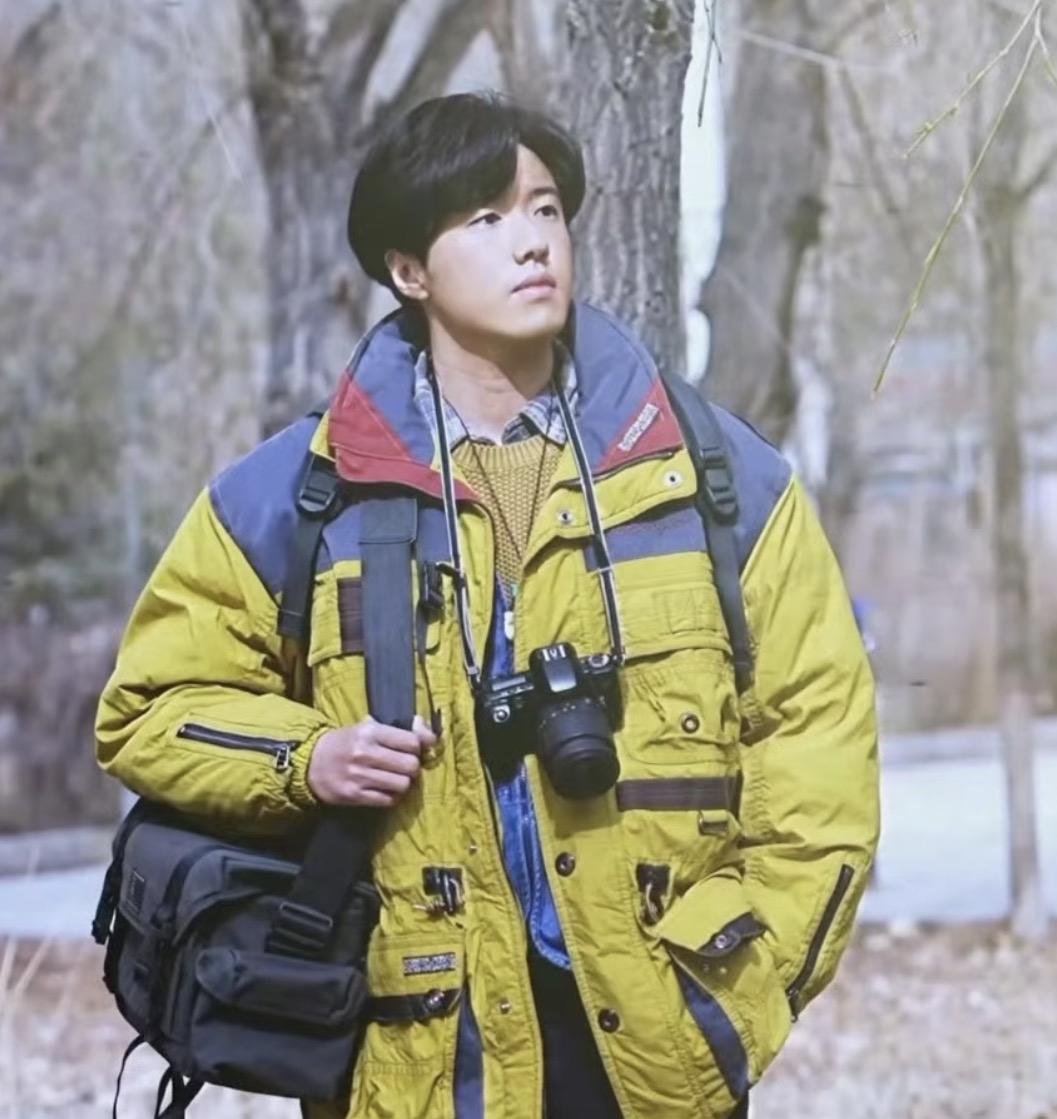 别再嘲笑《生命树》里邵云飞不停喝水了，那不是演戏，那是玩命。青藏高原，海拔飙升