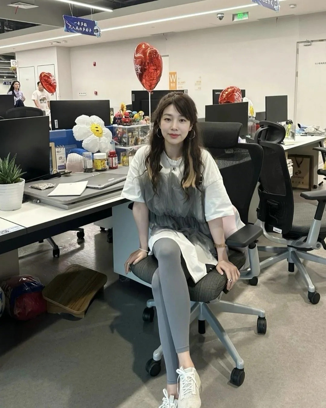 如果她在体制内工作的话，属于什么级别的领导