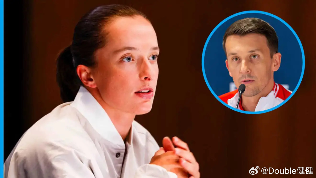 【沃兹爸爸不喜欢费塞特】沃兹尼亚奇的父亲皮奥特直言不喜欢费塞特：“我不喜欢他。当