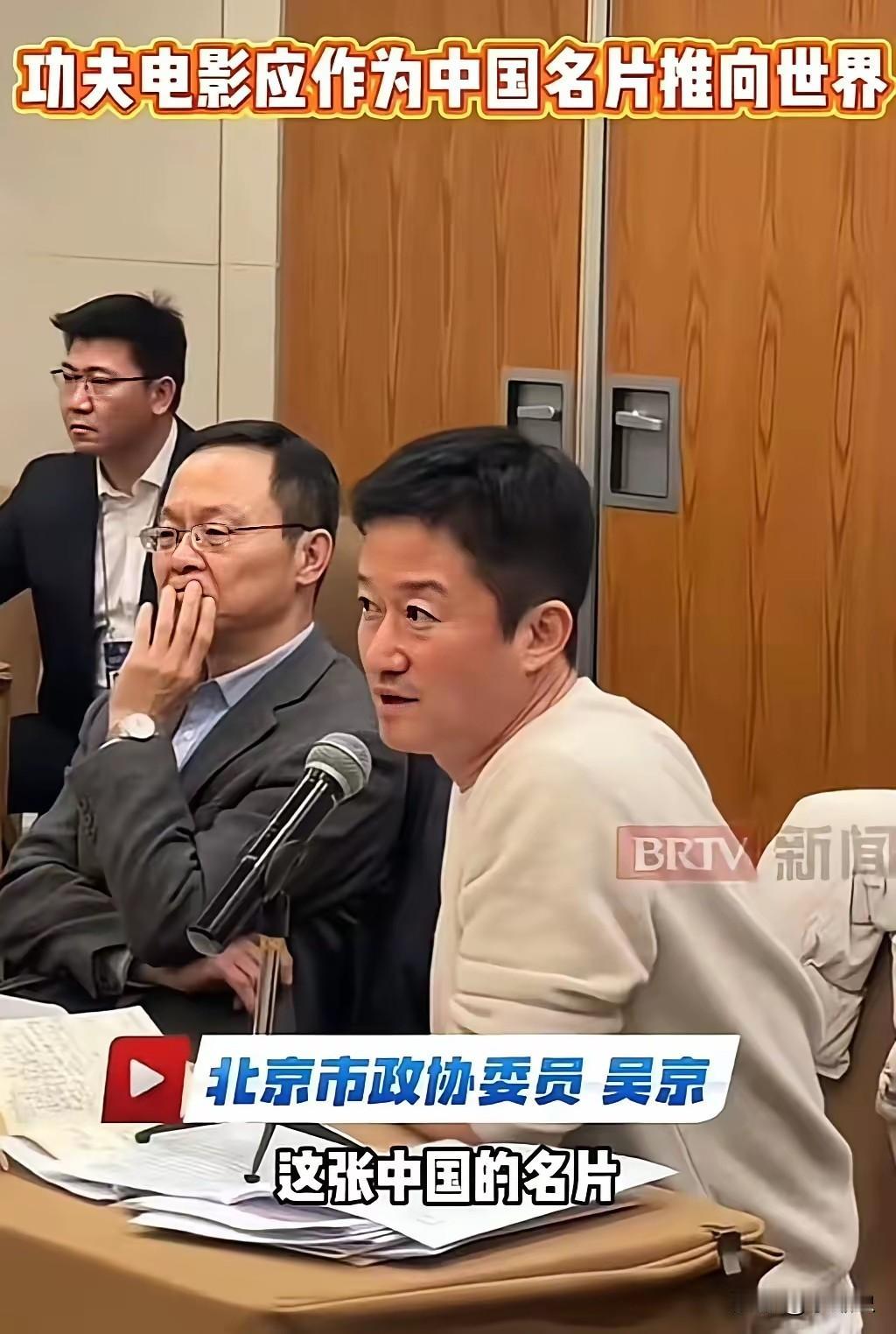 香港功夫巨星都老了，一个去世。最近梁小龙去世，现在功夫巨星能叫出名字真的不多。