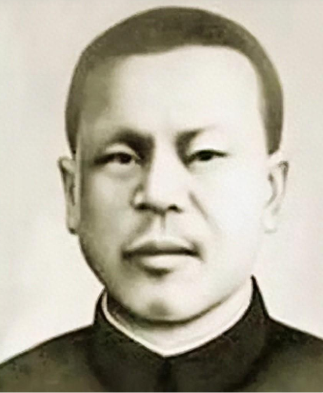 1931年，当时著名的中央特科中的“红队”首任副队长突然失踪了，多方巡查未果，建