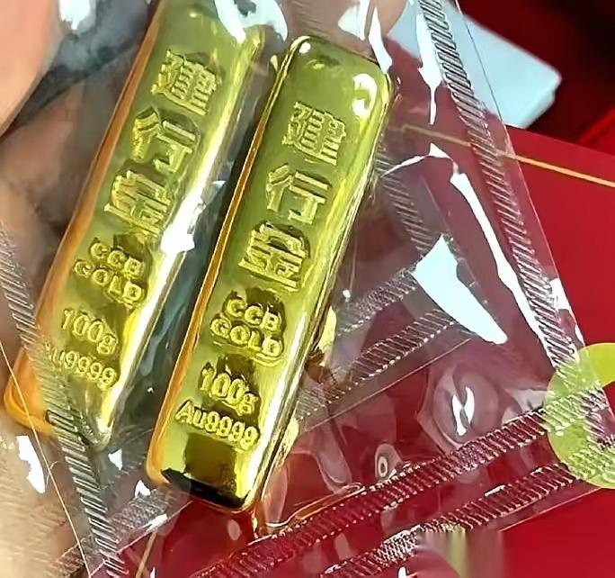 我这波操作，堪称“韭菜界”天花板跟你们讲个笑话，主角是我自己。前两天