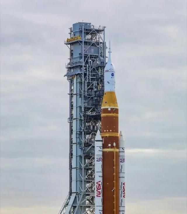 不再执行登月任务!阿尔忒米斯3号重大改变:因为登月飞船出岔子了。最近，美