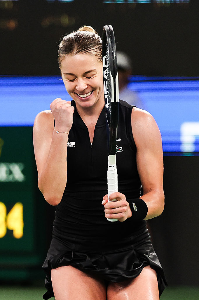 赫瓦林斯卡、卡塔尔会师武网女单决赛🔛WTA1000武汉网球公开赛女单半决赛，赫