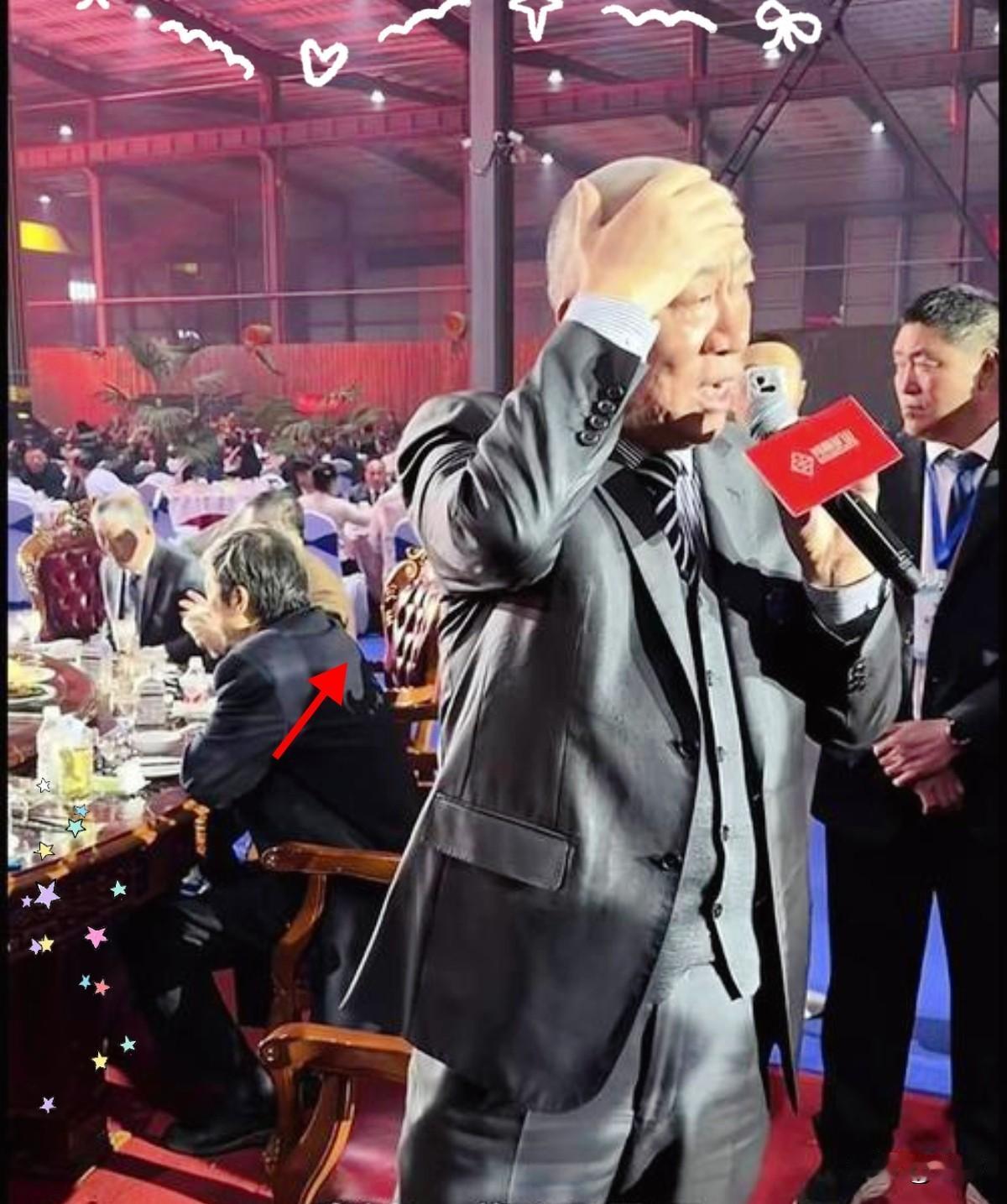 有人当面问崔培军：挣那么多，咋不多做点公益？他手一摆，话很直：公益我不是不做，