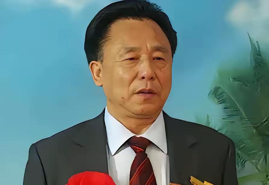 比电视剧还离谱！身边长期养着10名情妇，先后生下11个私生子，到了75岁仍执着于