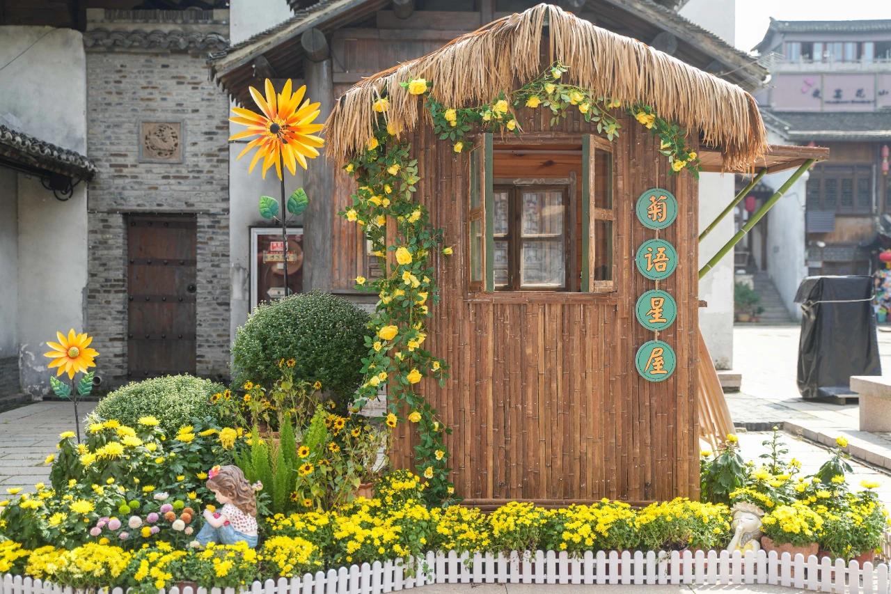 饭局五去、五不去：1、感恩局：帮过你的人请客，要去。2、亲情局：家里的长辈