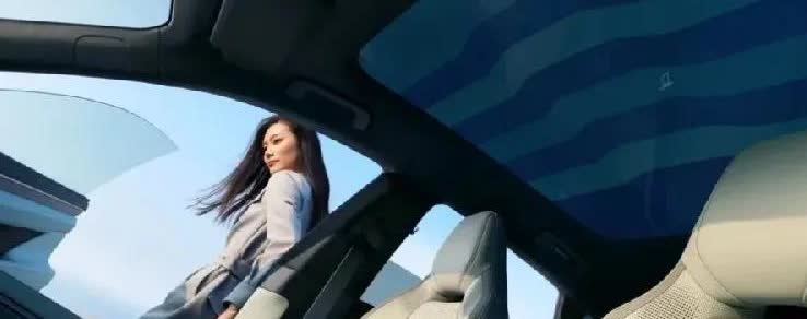 怎么看女人好色，很多人认为男人给女人买极氪是天经地义的，我闺蜜却不这样认为，她就