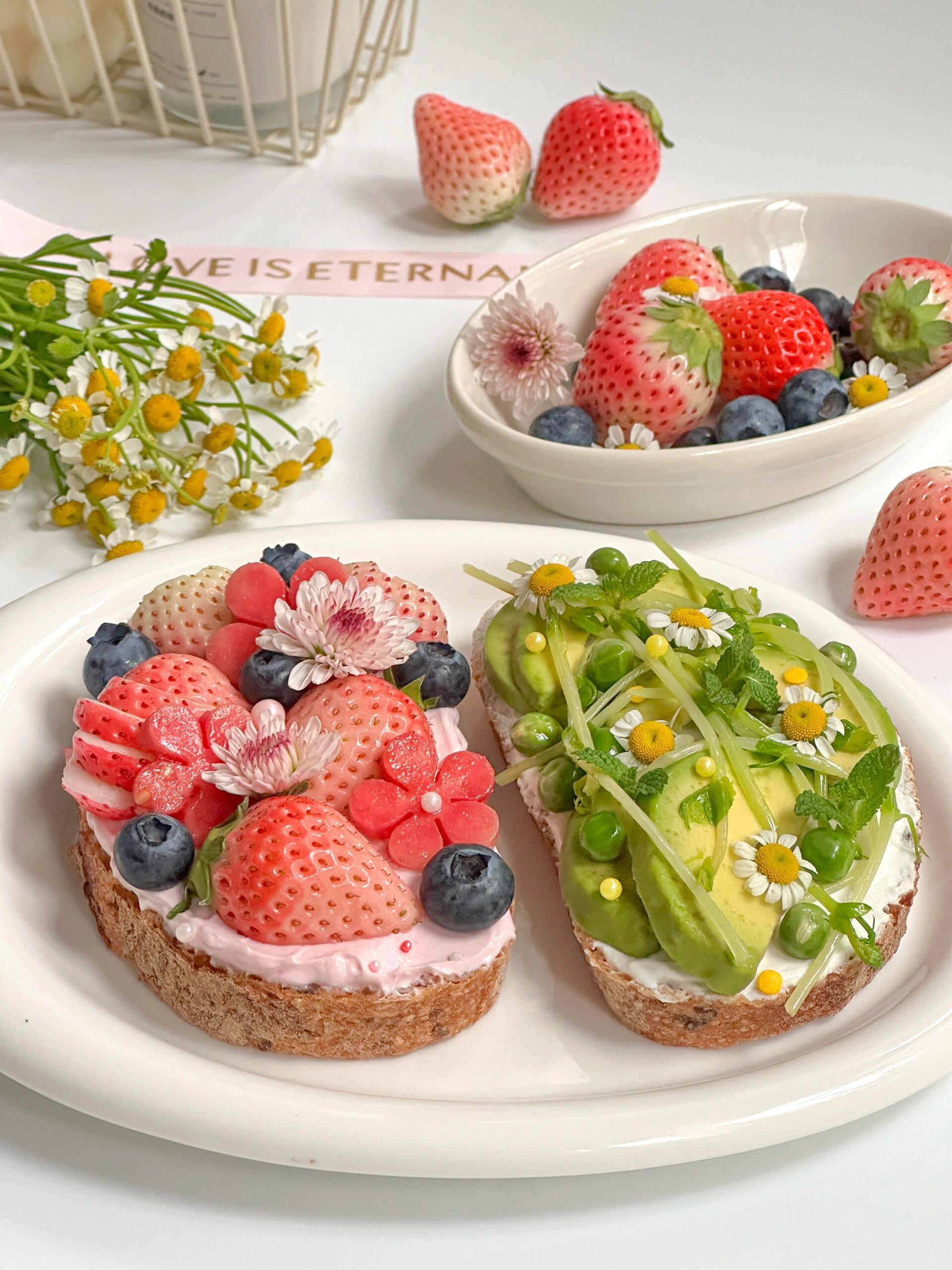 🌸🌷把春天藏进早餐里☘️🌱今日份早餐🥣是充满了春天气息的双拼开放式三明治