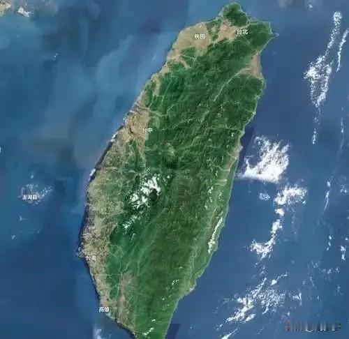 台湾网民提了个方案：既然大陆铁了心要统一，台独派铁了心要独立，那就集体筹钱去澳大