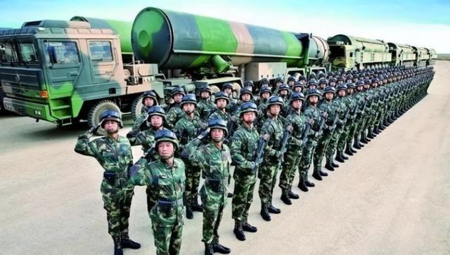 美国战略专家曾表示：如果美国真的插手了中方的台湾问题，那么中国的军队很有可能在