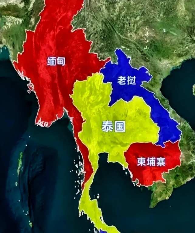 泰国现在最不应该做的就是把佩通坦拉下马，如果真的做了这不正好落入了柬埔寨的圈套