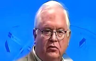 一直以为打架，就是我能跑到你家门口耀武扬威，你却碰不到我一根汗毛。这好事儿，美