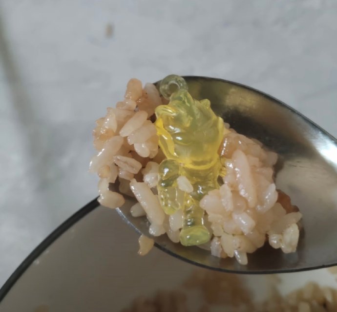 吃个饭感觉都被鄙视