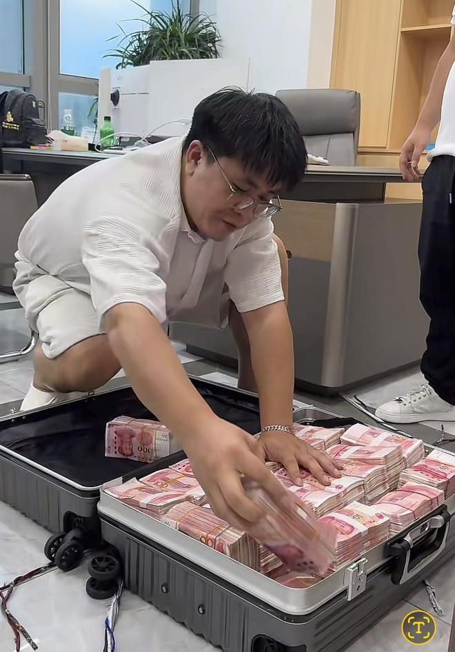 目前中国拥有600万现金家庭多吗？我们经常直接把各银行披露的私人银行"客户数"直