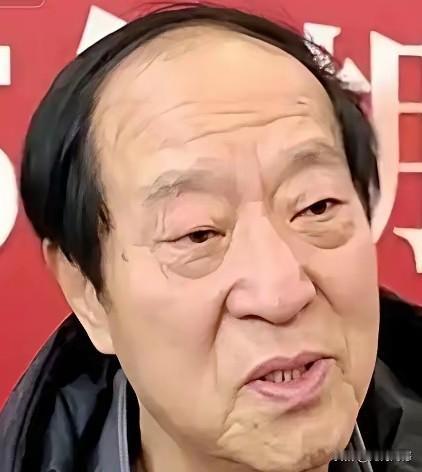 牛群老师是我最喜欢的相声演员之一，小时候看他说相声，非常的幽默，非常的风趣，非常