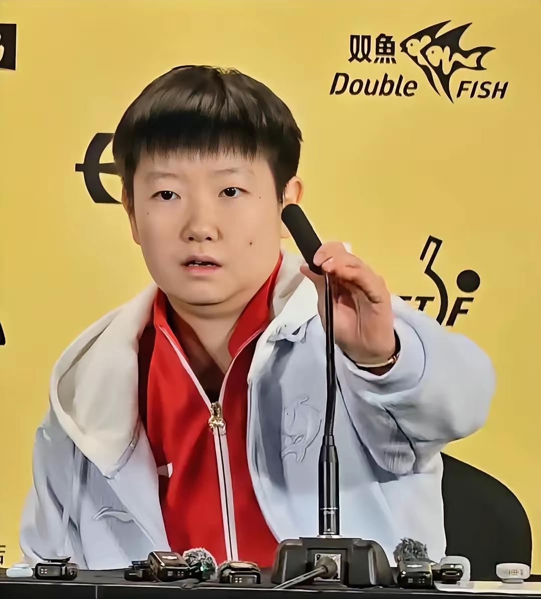 终于明白孙颖莎输了为啥还要开发布会了，是因为这两天国乒不太平，饭圈冲击力太强了，