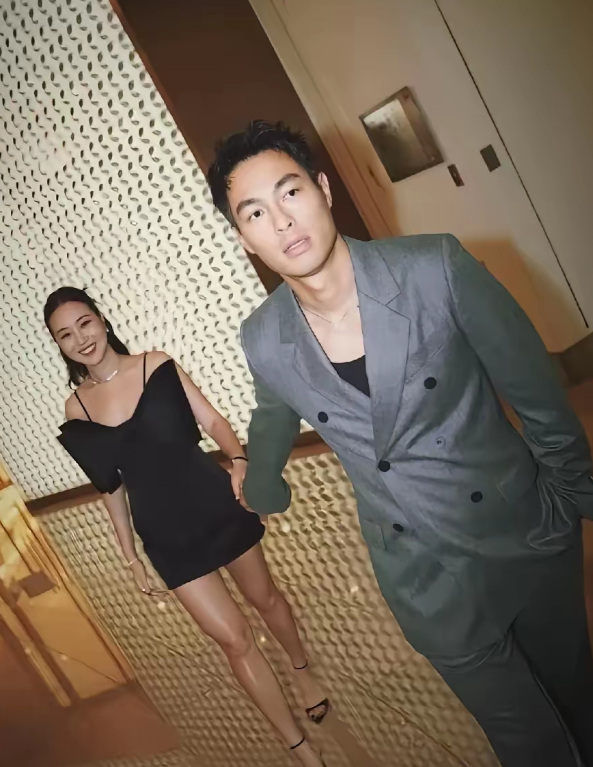 杨佑宁的老婆，没想到，，，