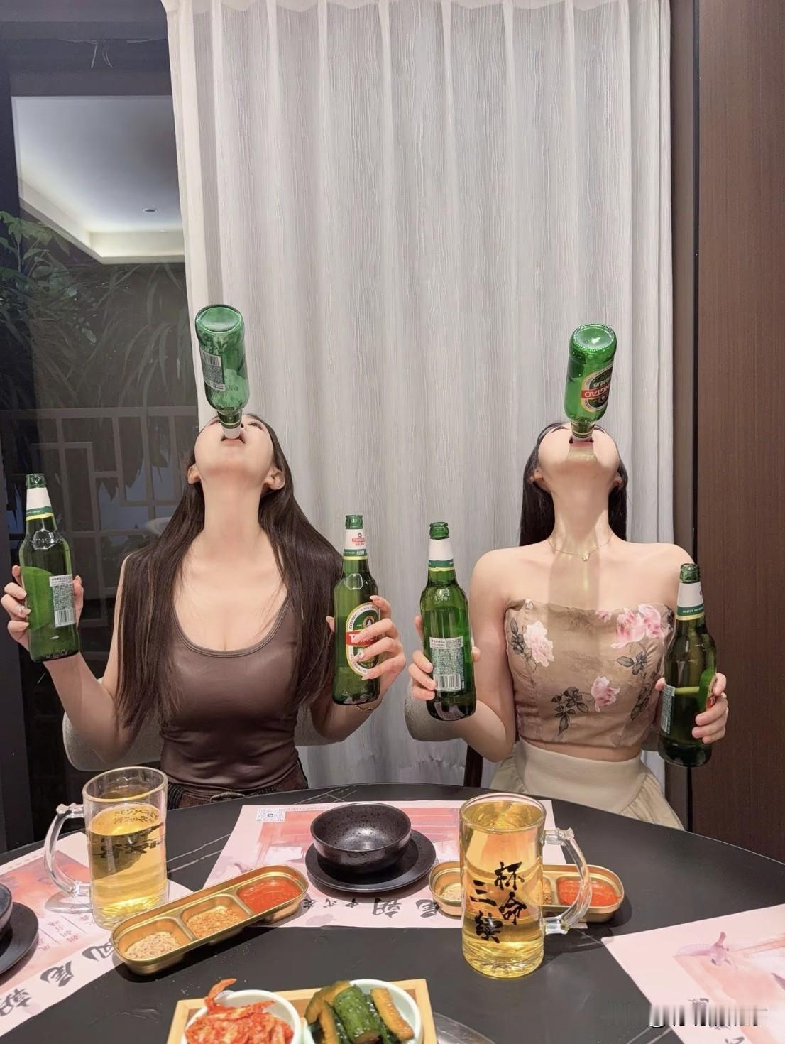 请东北的朋友站出来说说，东北女人真的这么猛吗？喝啤酒真的对瓶吹吗？