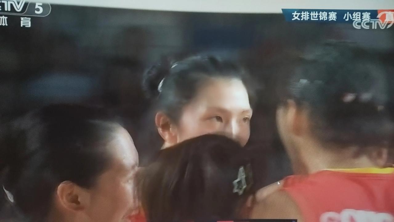 中国女排世锦赛小组赛以全胜的战绩出线。在16进8的比赛中，将对阵法国队。从法国队