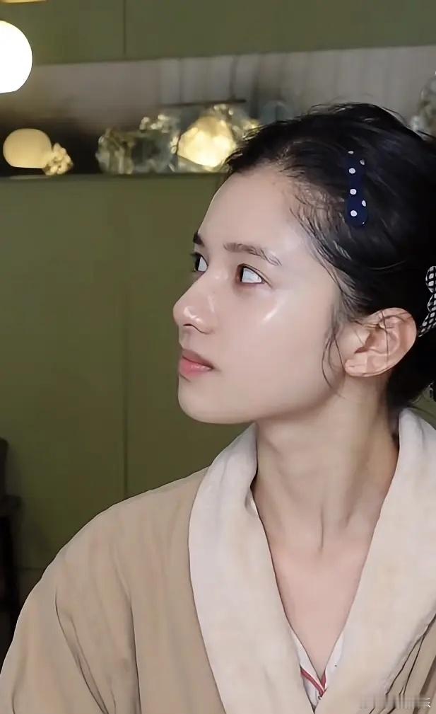 张婧仪这个皮肤状态真是没得说​​​