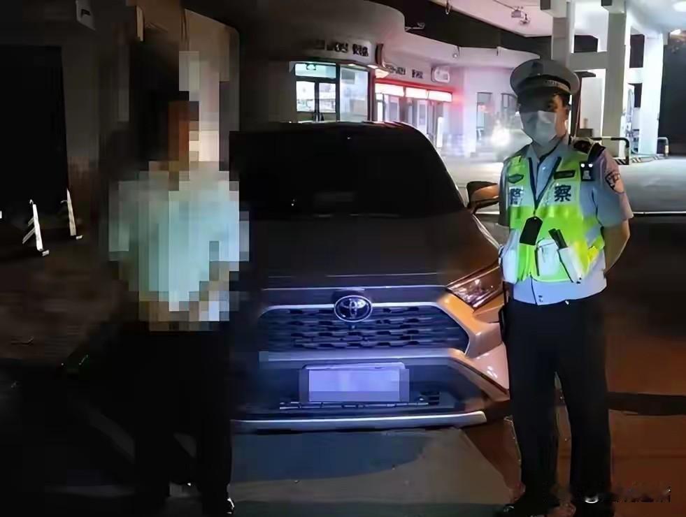 屡禁不绝，严查酒驾需持之以恒。据天津交管部门通报，6月8日至14日一周共查处涉酒