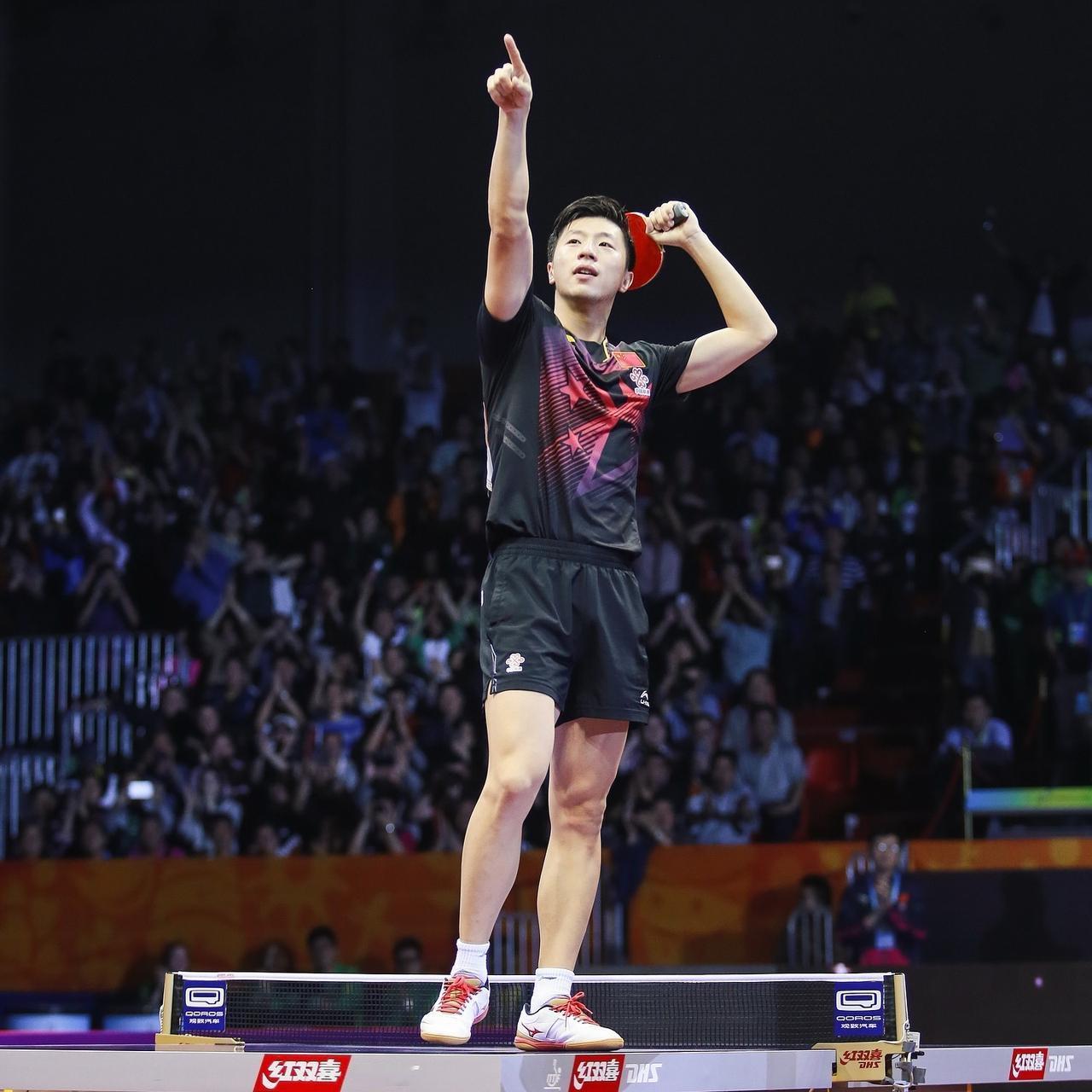 中国体坛十大传奇记录，你觉得哪个最难被超越？1.苏炳添：男子100米跑出9