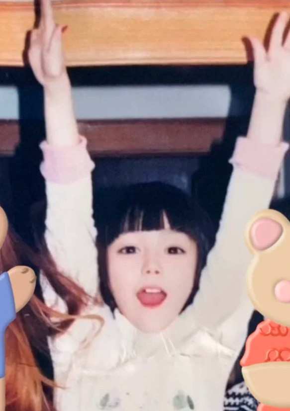还是和小时候一样可爱呀宝宝～🍼