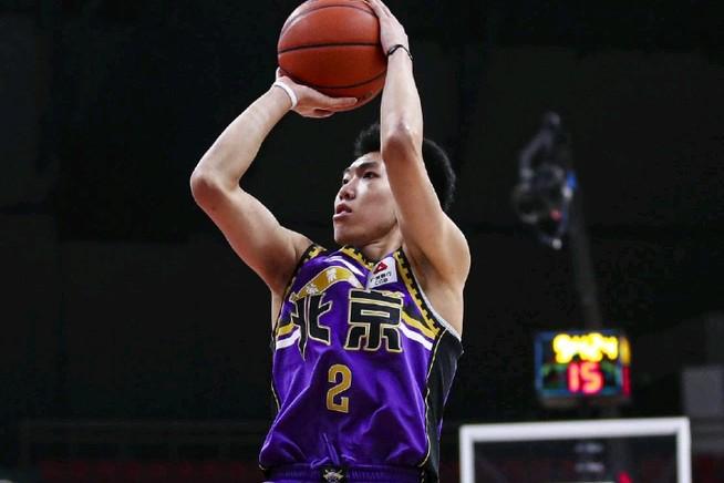 我敢说：这绝对是CBA首轮最激烈的一场较量，没有之一……北京北控主场97:9