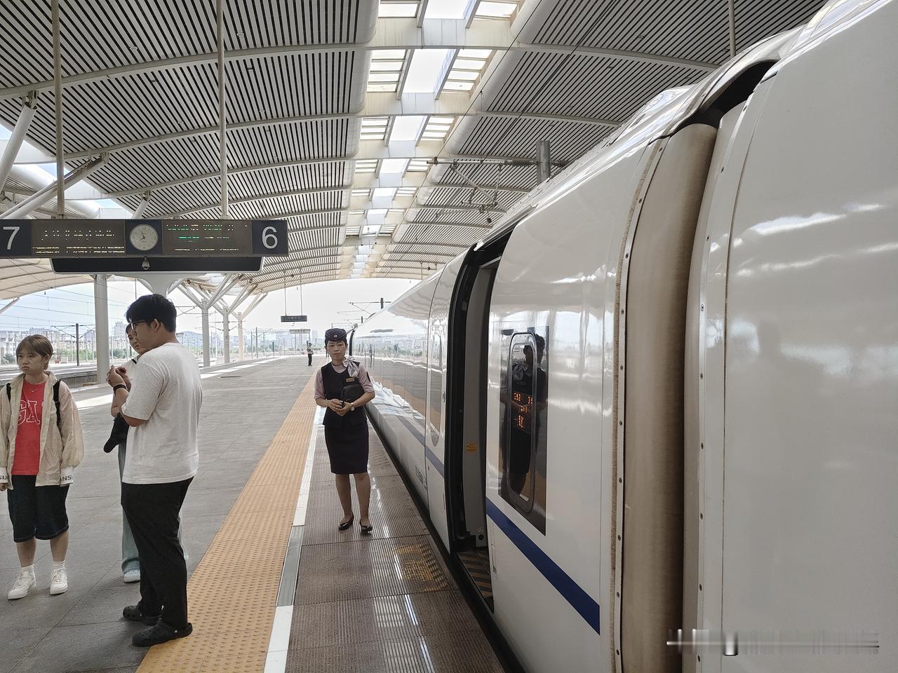 旅游是上瘾的。在大连旅游，还没有返程，就决定了下个旅游城市——西安。西安，今