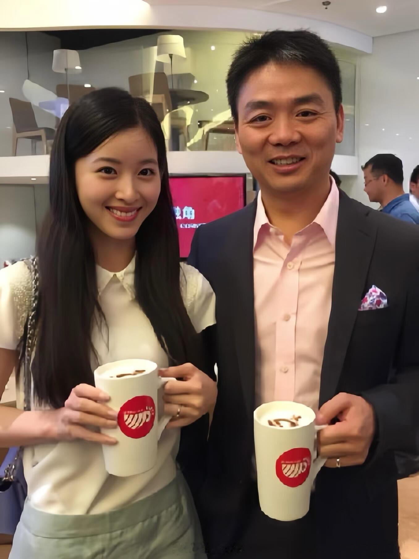 初见乍欢久处仍怦然…