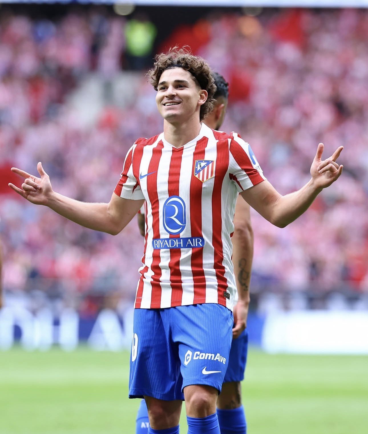 每体：马德里竞技不会促成朱利安·阿尔瓦雷斯转会巴塞罗那🚫马德里竞技的立场很明